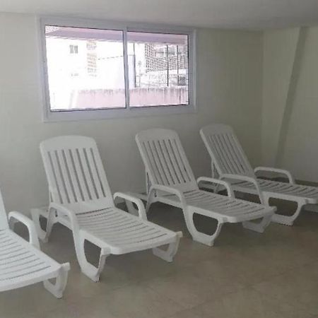 Ap Padrao Pe Na Areia Centro Top Mongaguá المظهر الخارجي الصورة